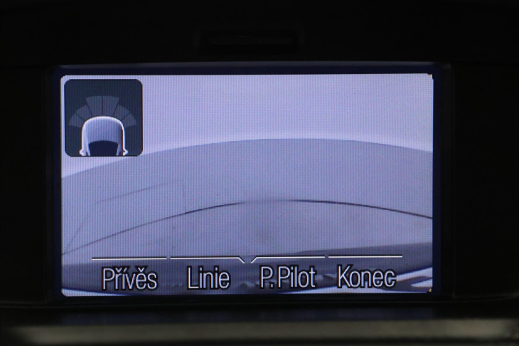 Ford Kuga 2,0 TDCi 103kW 4x4 Titanium+