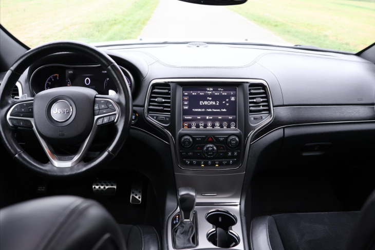 Jeep Grand Cherokee 3,0 CRDI 184kW CZ Edition S