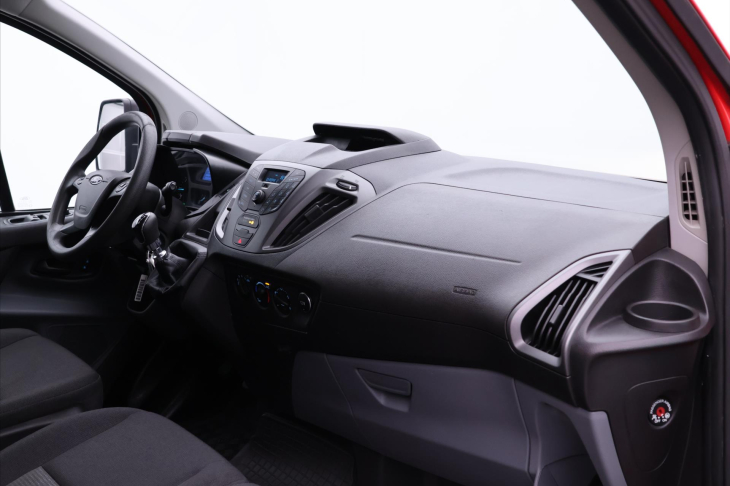 Ford Transit Custom 2,0 TDCI 77kW CZ 6-Míst