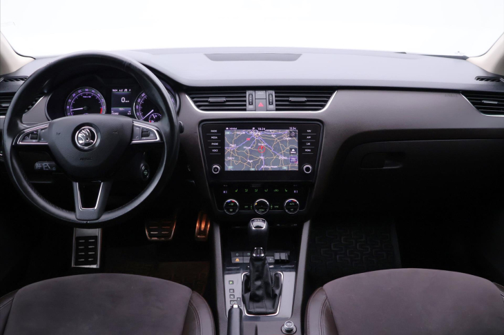 Škoda Octavia 2.0 TDI 110kW DSG L&K LED CZ