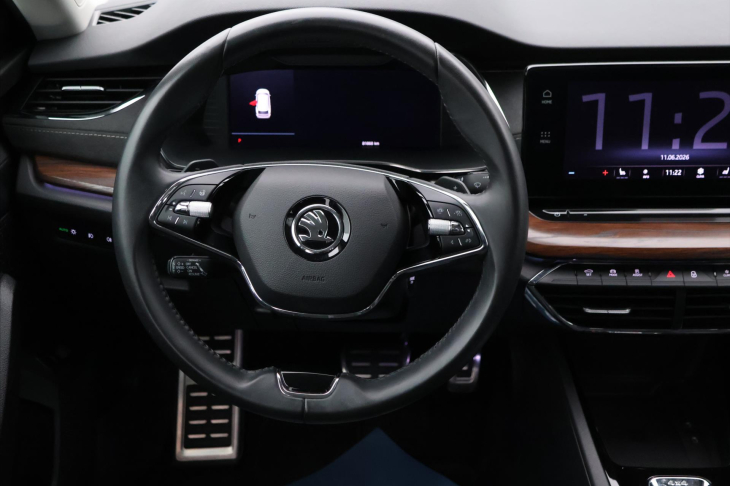 Škoda Octavia 2,0 TDI 147kW Scout HUD Matrix