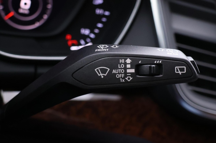 Audi SQ5 3,0 TDI 255kW Exclusive DPH