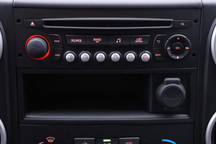 Citroën Berlingo 1,6 VTI 88KW Feel Klima CZ