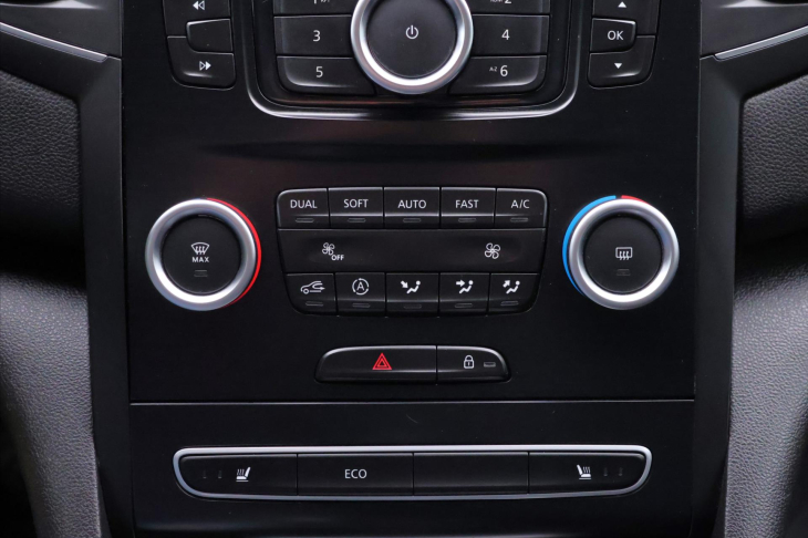 Renault Mégane 1,6 SCe 84kW Life CZ