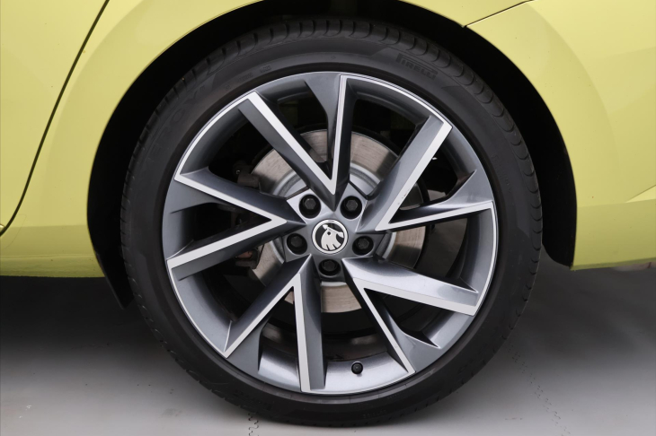 Škoda Superb 2,0 TSI 206kW 4x4 DSG Sportline