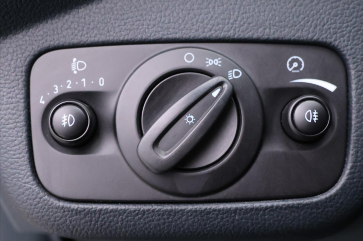 Ford C-MAX 1,6 Ti-VCT 92kW Klima CZ