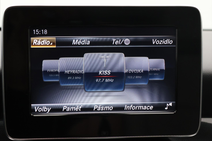 Mercedes-Benz CLA 1,6 180 90kW Entry Kůže Navi