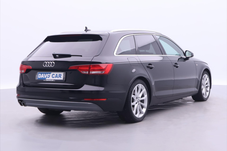 Audi A4 3,0 TDI 160kW Aut. S-Line Navi