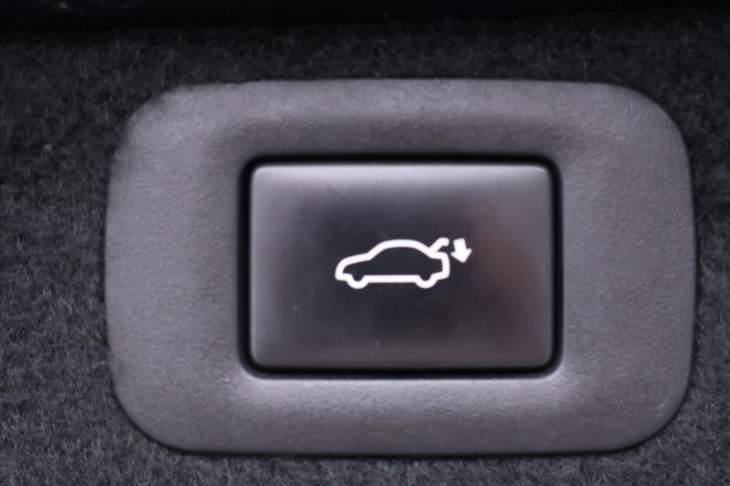 Lexus LS 500h 3,5 HEV 220kW Aut. 4x4 CZ