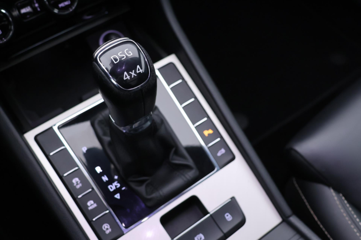 Škoda Superb 2,0 TSI 200kW DSG 4x4 L&K LED