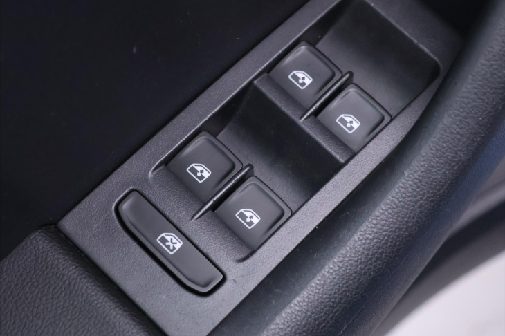 Škoda Rapid 1,6 TDI 85kW Aut.klima