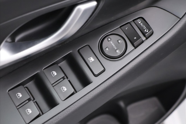 Hyundai i30 1,5 T-GDI N Line SmartKey CZ