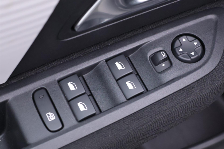 Citroën C4 1,2 PT 75kW Iconic 1.Maj. DPH