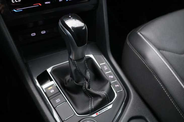 Volkswagen Tiguan Allspace 2,0 TDI R-line 4Motion DSG DPH