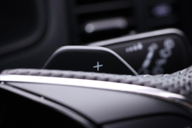 Škoda Karoq 2,0 TDI DSG 4x4 Sportline DPH