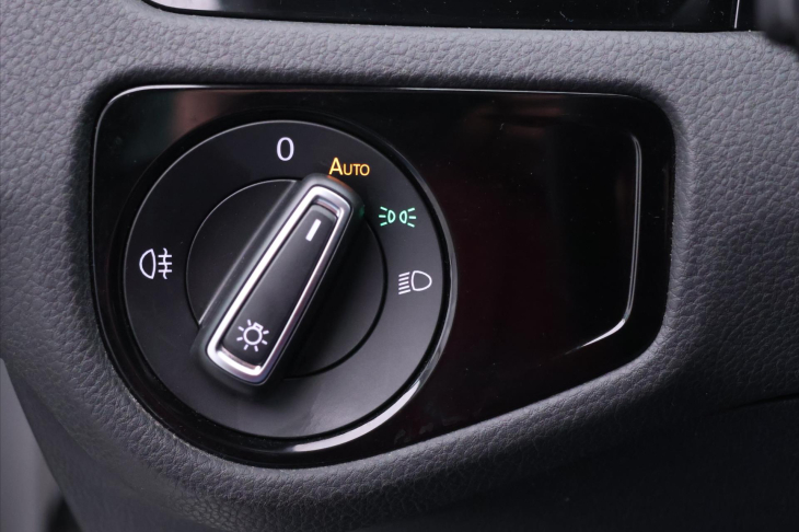 Volkswagen Golf 2,0 TSI R 221kW DSG 4Motion