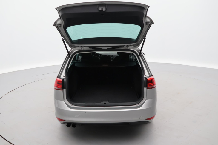 Volkswagen Golf 1,4 TSI 90kW DSG Highline Xenon