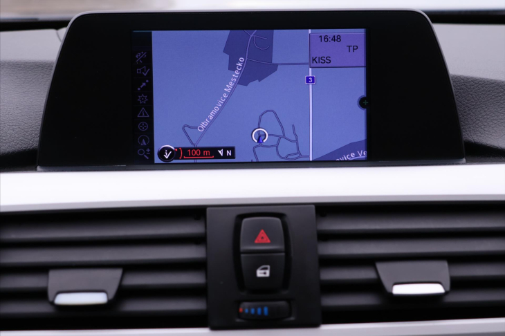 BMW Řada 3 2,0 320d 120kW Aut. Xenon Kůže