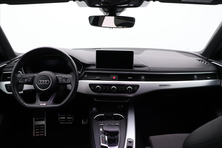Audi A4 3,0 TDI quattro S-line S-Tronic