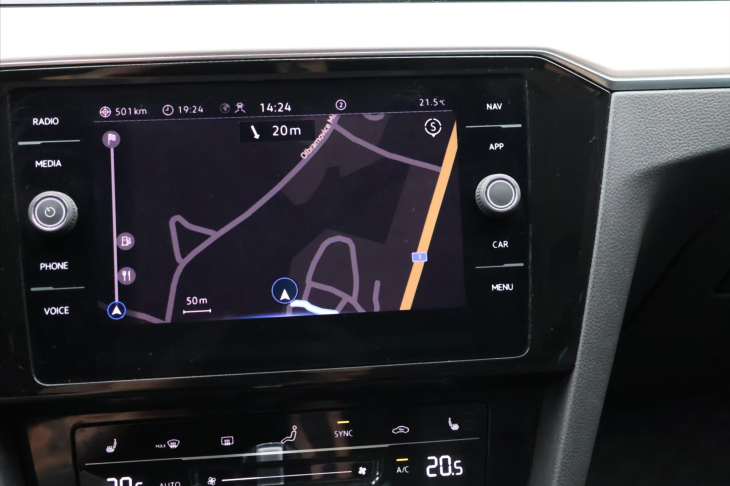 Volkswagen Passat 2,0 TDI 110kW Elegance DSG DPH