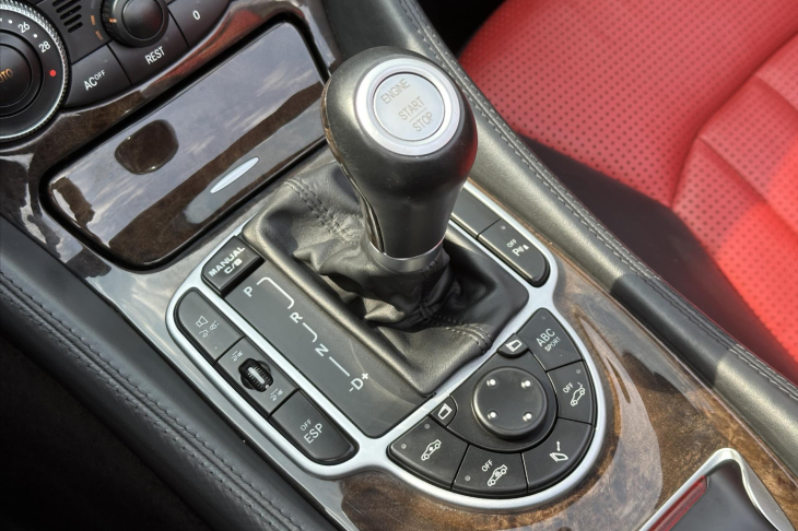 Mercedes-Benz SL 5.4 368kW 55 AMG