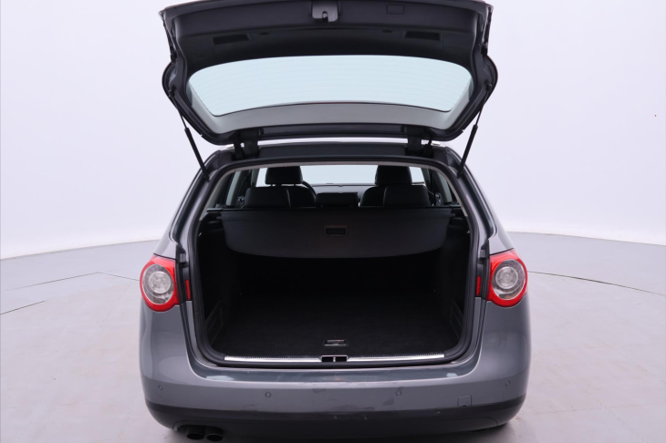 Volkswagen Passat 2,0 TDI 103kW Highline 1.Maj