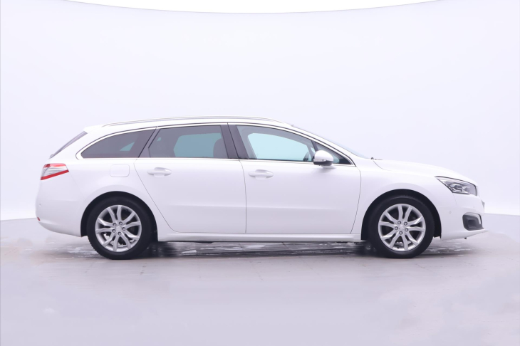 Peugeot 508 2,0 HDI 110kW CZ Allure DPH