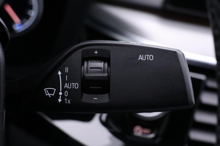 BMW Řada 5 3,0 540i xDrive Schnitzer DPH CZ