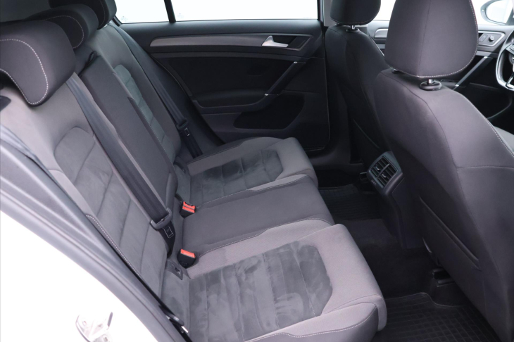 Volkswagen Golf 1,5 TSI 96kW CZ Comfortline