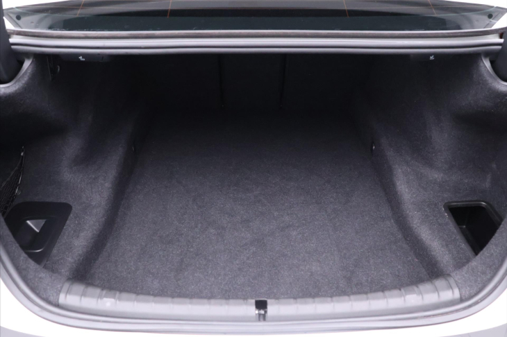 BMW Řada 5 3,0 540i xDrive Schnitzer DPH CZ