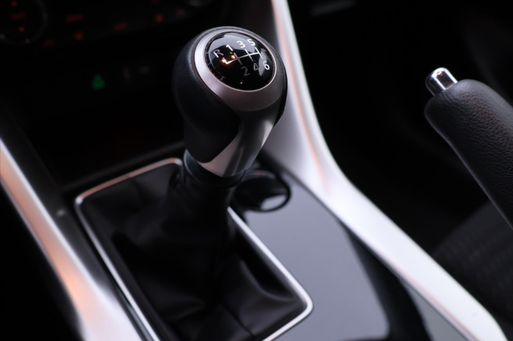 Mitsubishi Eclipse Cross 1,5 T-MIVEC 120kW CZ Invite