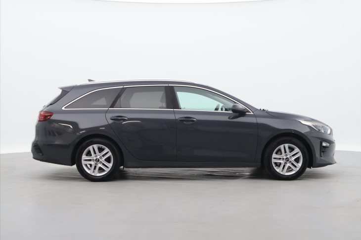 Kia Ceed 1,4 T-GDI Fresh CZ