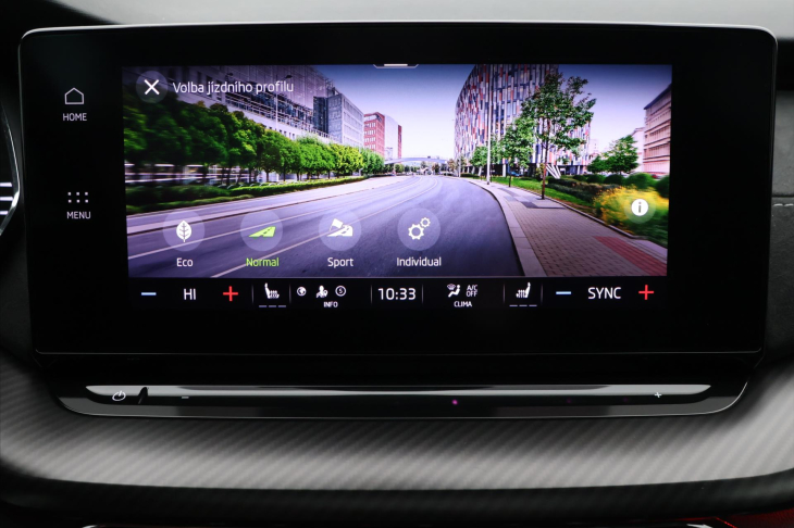 Škoda Octavia 2,0 TSI 180kW DSG Matrix DPH RS