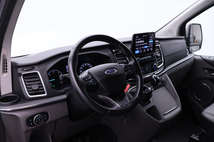 Ford Tourneo Custom 2,0 TDCI 136kW CZ Titanium L2