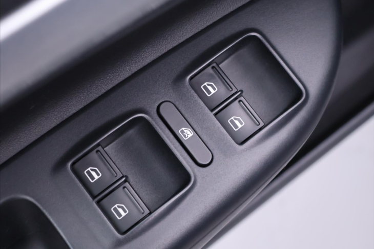 Škoda Octavia 2,0 TSI 147kW Serv.Kniha RS