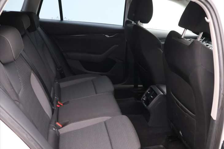 Škoda Octavia 2,0 TDI 85kW Ambition CZ
