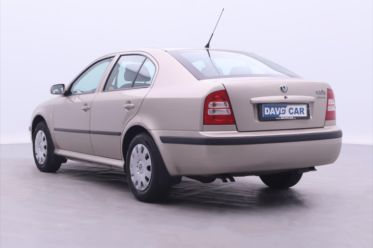 Škoda Octavia 1,6 i 75kW CZ Serv.Kniha