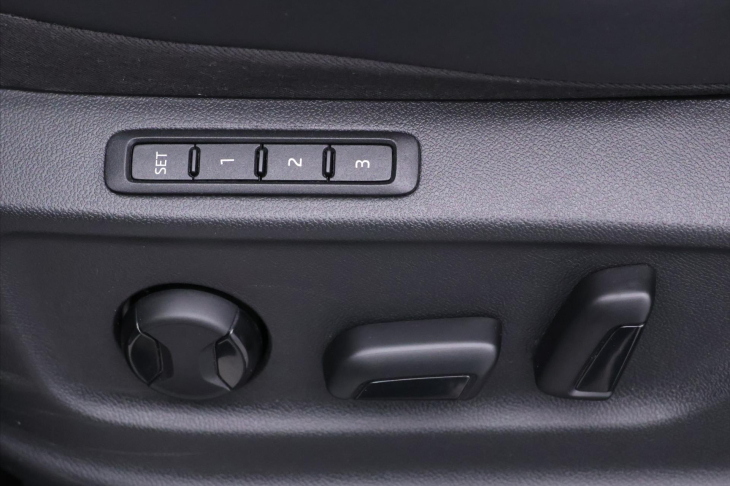 Škoda Kodiaq 2,0 TDI DSG 4x4 Sportline DPH