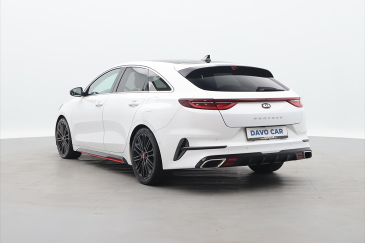 Kia Ceed 1,6 TGDI 150kW GT LED 1.Maj.