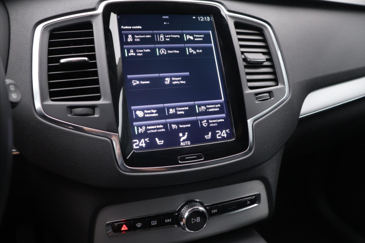 Volvo XC90 2,0 B5 173 kW AWD 7 Míst DPH CZ