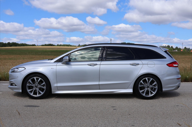 Ford Mondeo 2,0 TDCI 132kW ST LINE