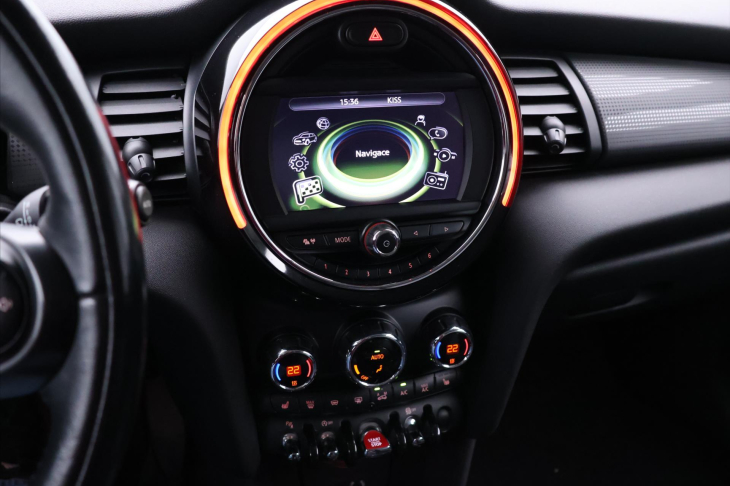 Mini Cooper 1,5 100kW Aut. Navi