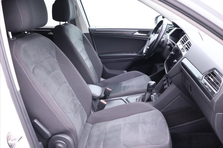Volkswagen Tiguan Allspace 2,0 TDI DSG CZ Highline DPH