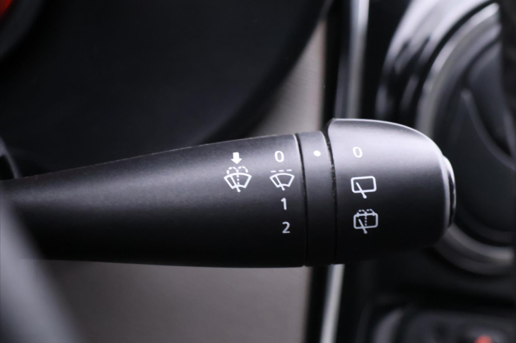 Dacia Lodgy 1,5 dCi 79kW Arctica CZ Tažné