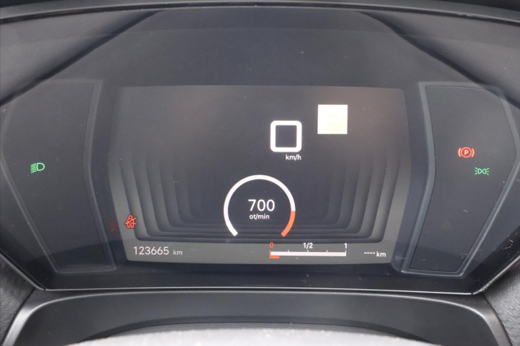 Citroën C5 X 1,6 PT 180k CZ Exclusive DPH