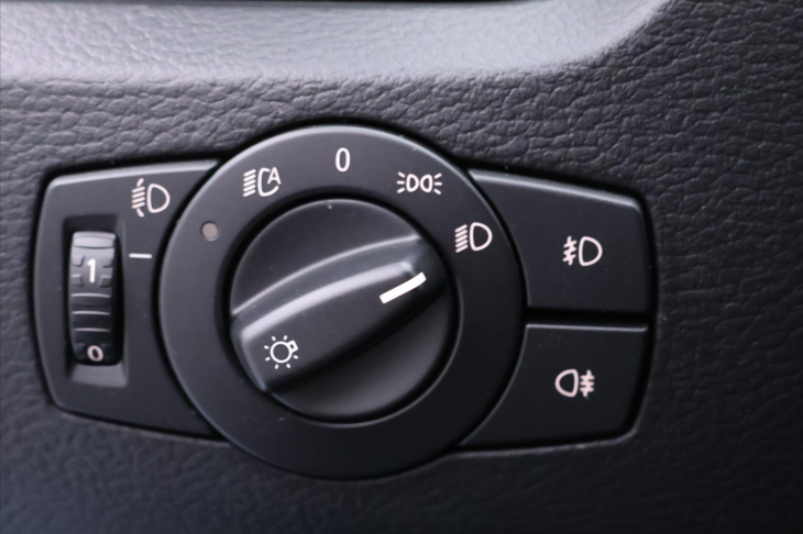 BMW X1 2,0 20d 105kW CZ sDrive