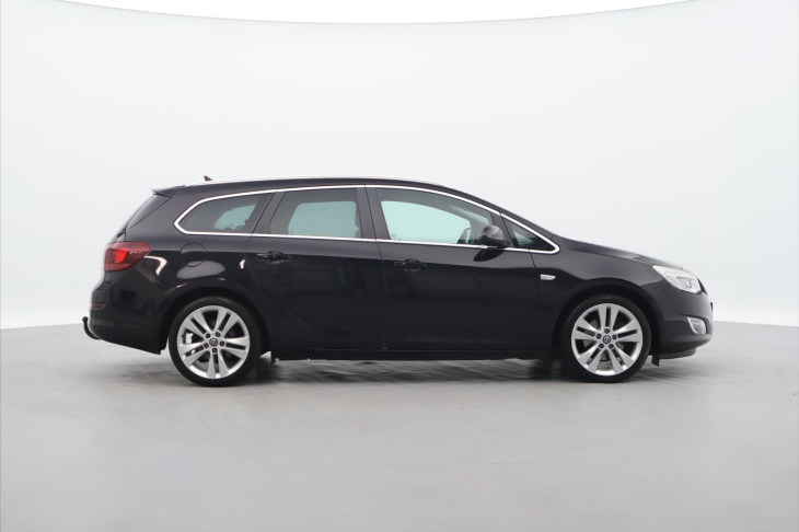 Opel Astra 1.7 CDTi 81kW Cosmo tažné