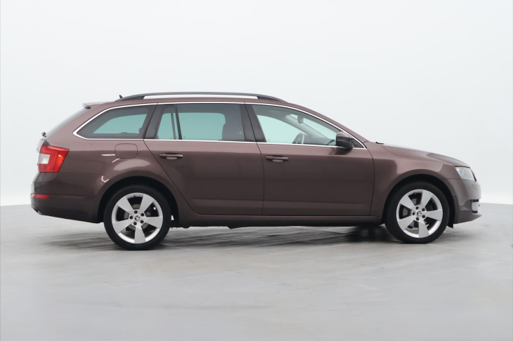 Škoda Octavia 2,0 TDI 110kW CZ Style DPH