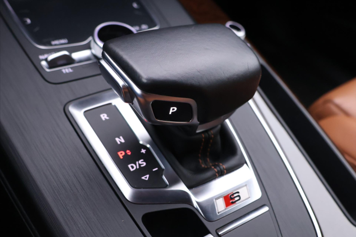 Audi SQ5 3,0 TDI 255kW Exclusive DPH