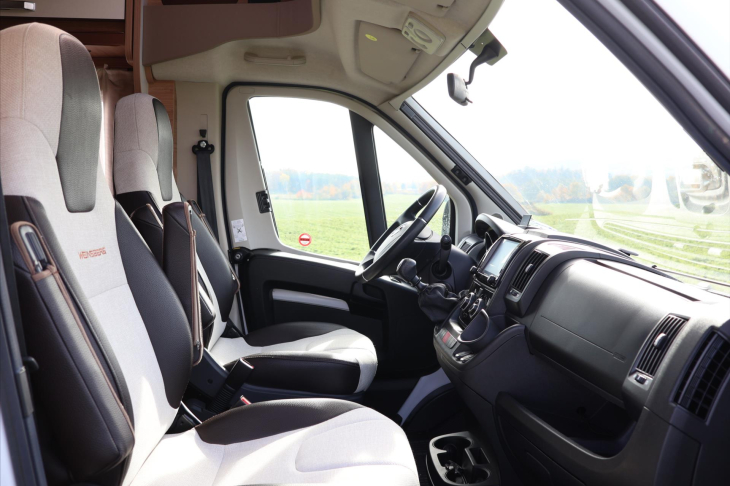 Weinsberg CaraCompact 2,3 Pepper CZ Navi 1.Majitel